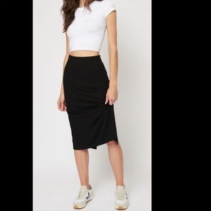 Ribbed midi skirt
